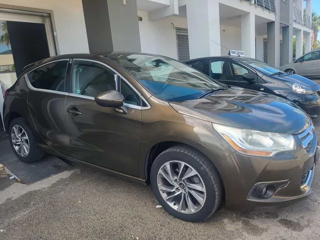 DS Automobiles DS4 Ds DS4 4 1.6 e-HDi 110 airdream Chic05/2012 05/2012-photo-0