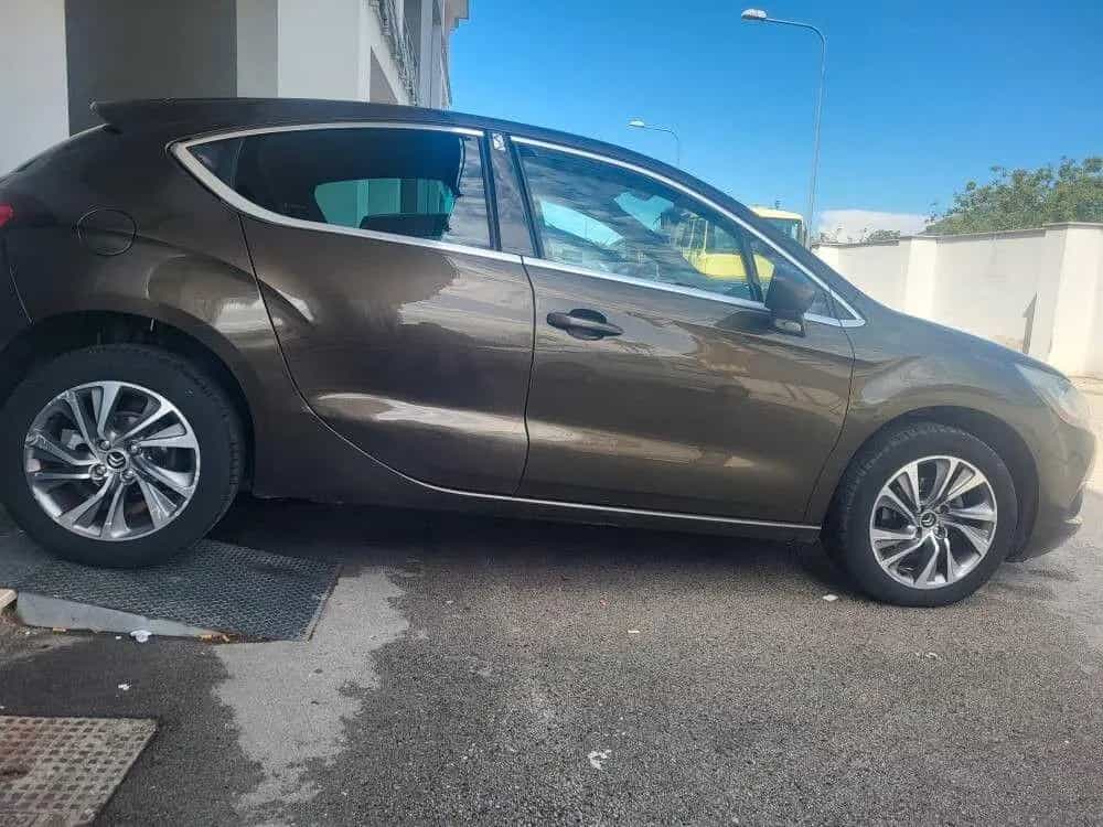 DS Automobiles DS4 Ds DS4 4 1.6 e-HDi 110 airdream Chic05/2012 05/2012-photo-9