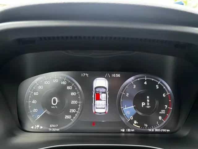 Volvo XC 40 Momentum Pro 360°Kamera/AHZV/Navi/LED 05/2019-photo-15