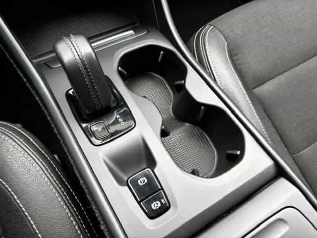 Volvo XC 40 Momentum Pro 360°Kamera/AHZV/Navi/LED 05/2019-photo-16