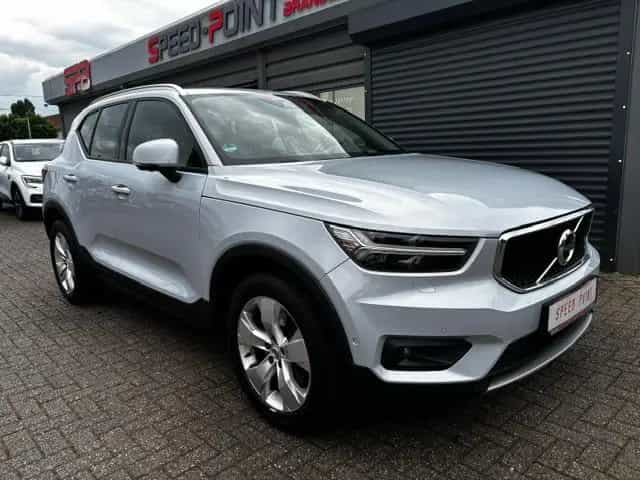 Volvo XC 40 Momentum Pro 360°Kamera/AHZV/Navi/LED 05/2019-photo-4