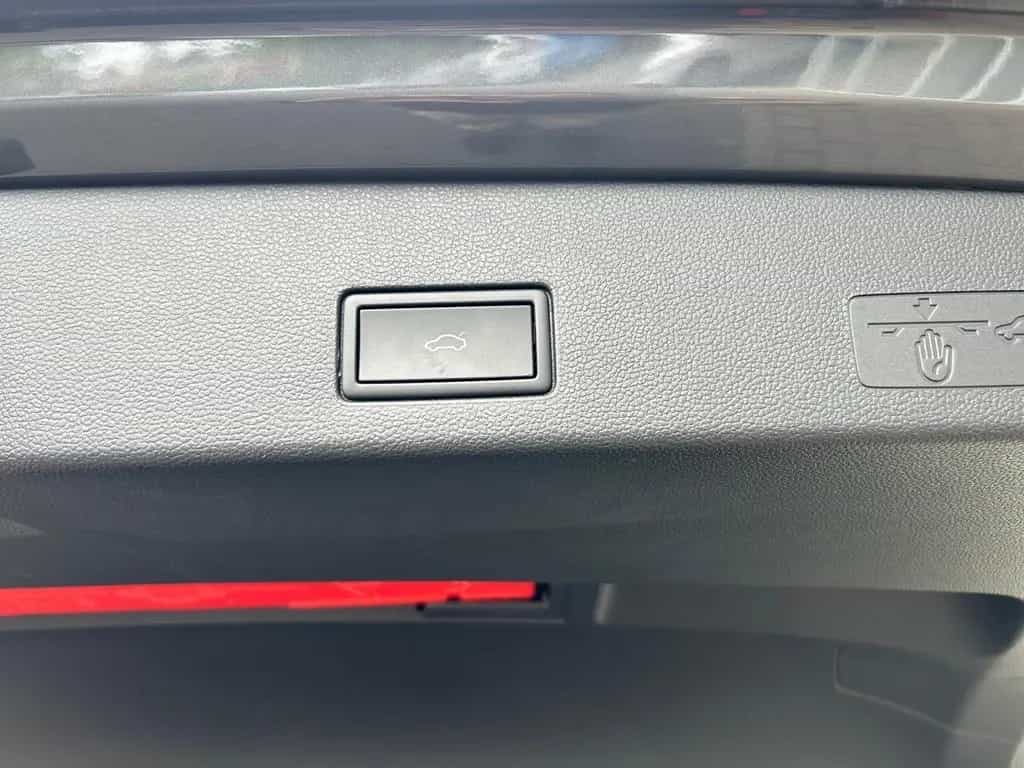Volkswagen Golf 1.5 eTSI Style LED NAVI ACC AHK KAMERA 03/2021-photo-16