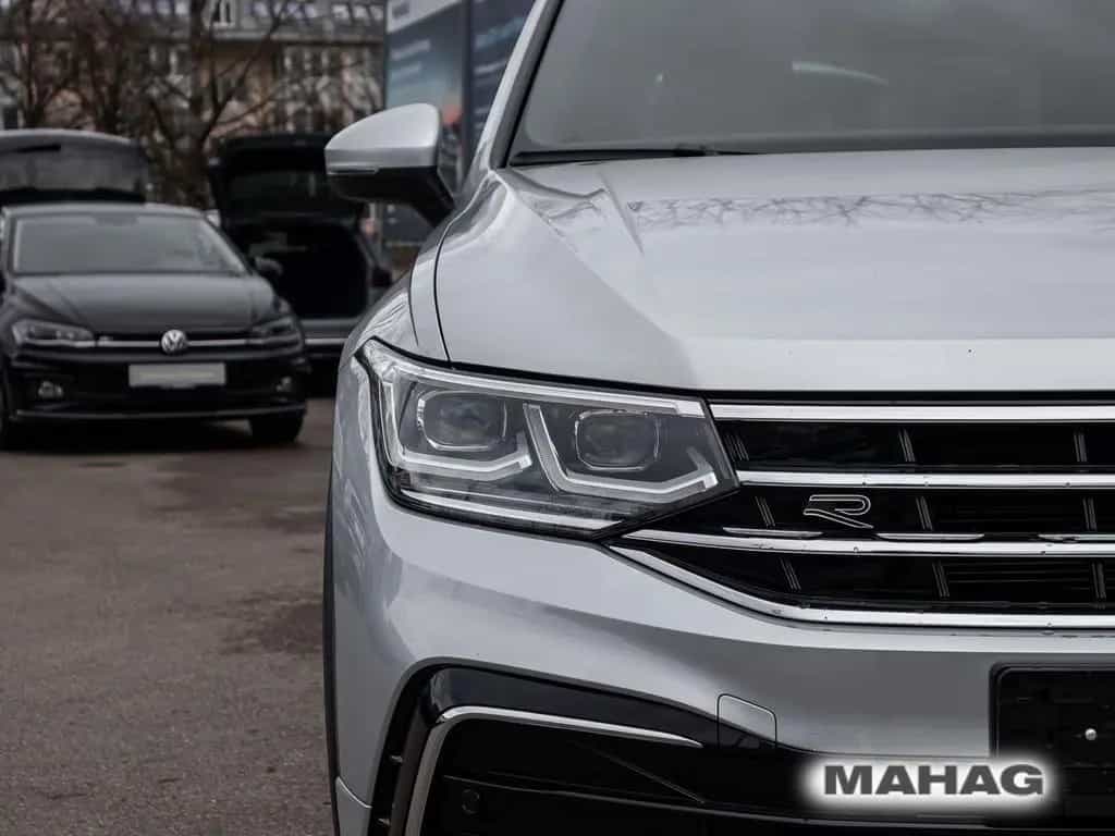 Volkswagen Tiguan R-Line 4Mot 2.0 TSI Leder LED Navi ParkPi 10/2022-photo-10