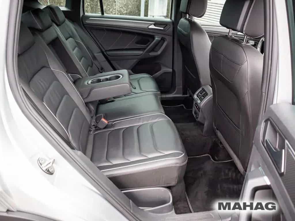 Volkswagen Tiguan R-Line 4Mot 2.0 TSI Leder LED Navi ParkPi 10/2022-photo-14