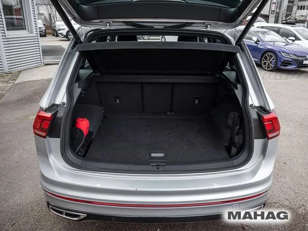 Volkswagen Tiguan R-Line 4Mot 2.0 TSI Leder LED Navi ParkPi 10/2022-photo-25