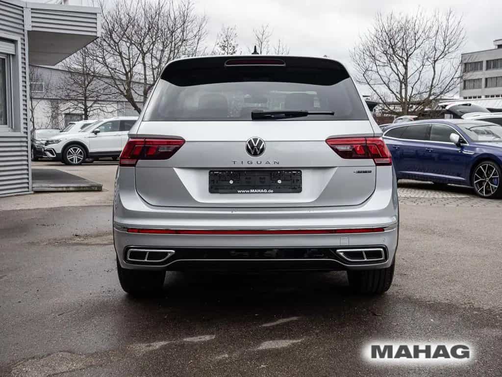 Volkswagen Tiguan R-Line 4Mot 2.0 TSI Leder LED Navi ParkPi 10/2022-photo-8