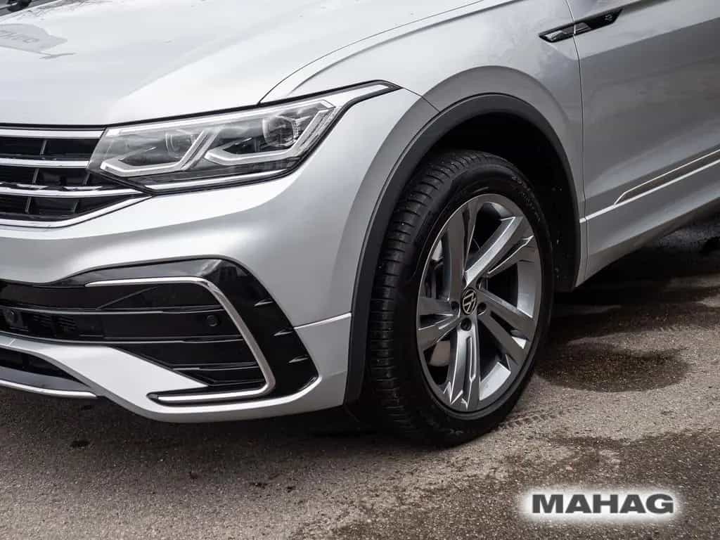 Volkswagen Tiguan R-Line 4Mot 2.0 TSI Leder LED Navi ParkPi 10/2022-photo-9