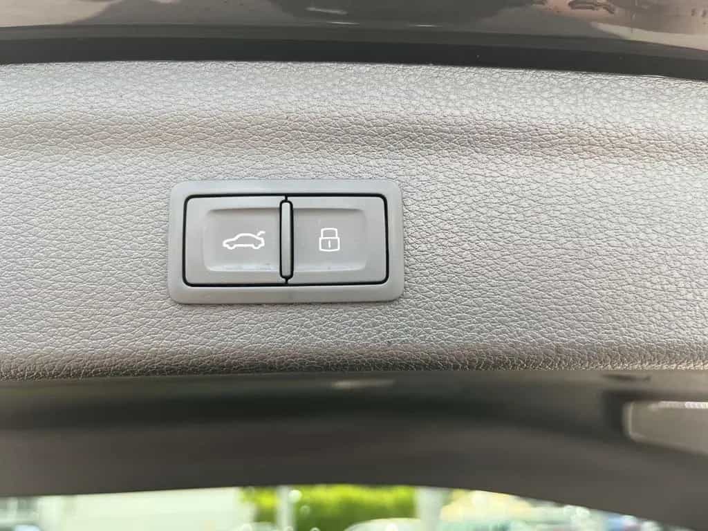Audi Q3 40 TFSI S tronic quattro AHK RFK LED NAVI 10/2020-photo-16