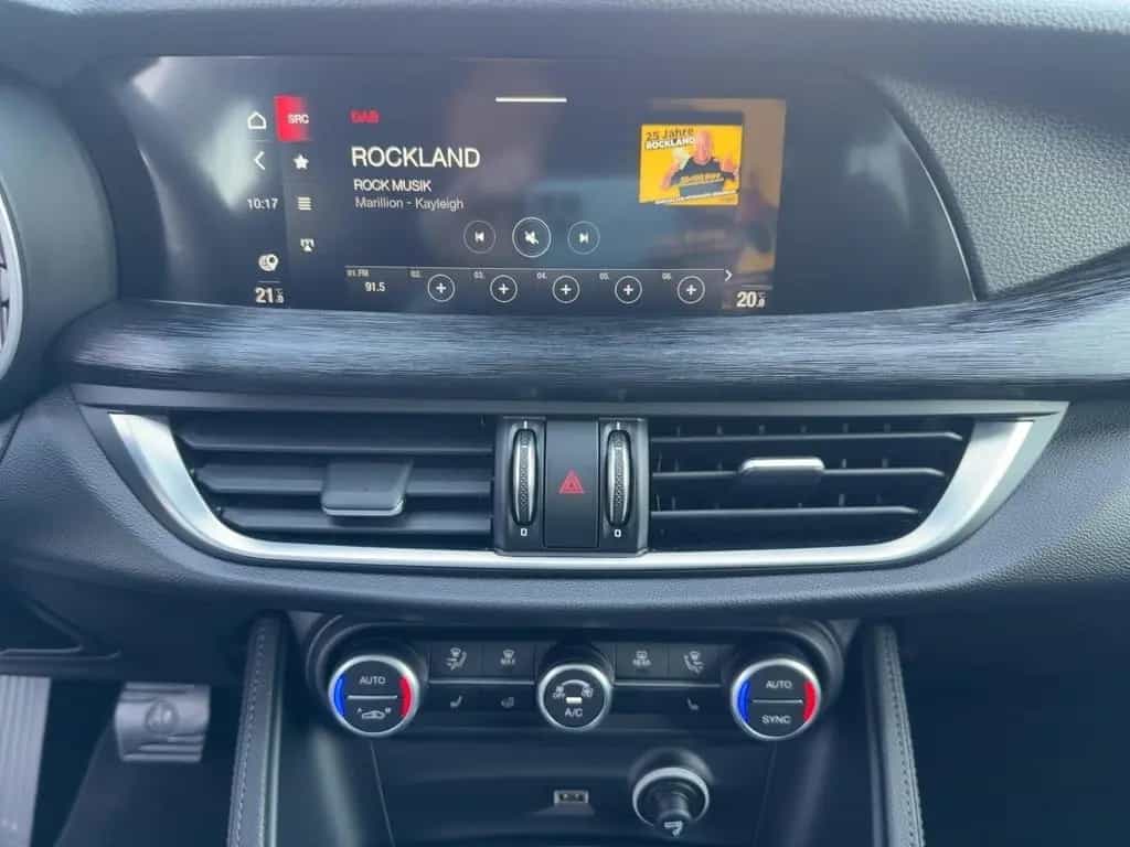 Alfa Romeo Stelvio SUPER 2.0 200PS Q4 AT8/Carlplay/AHK 11/2021-photo-10