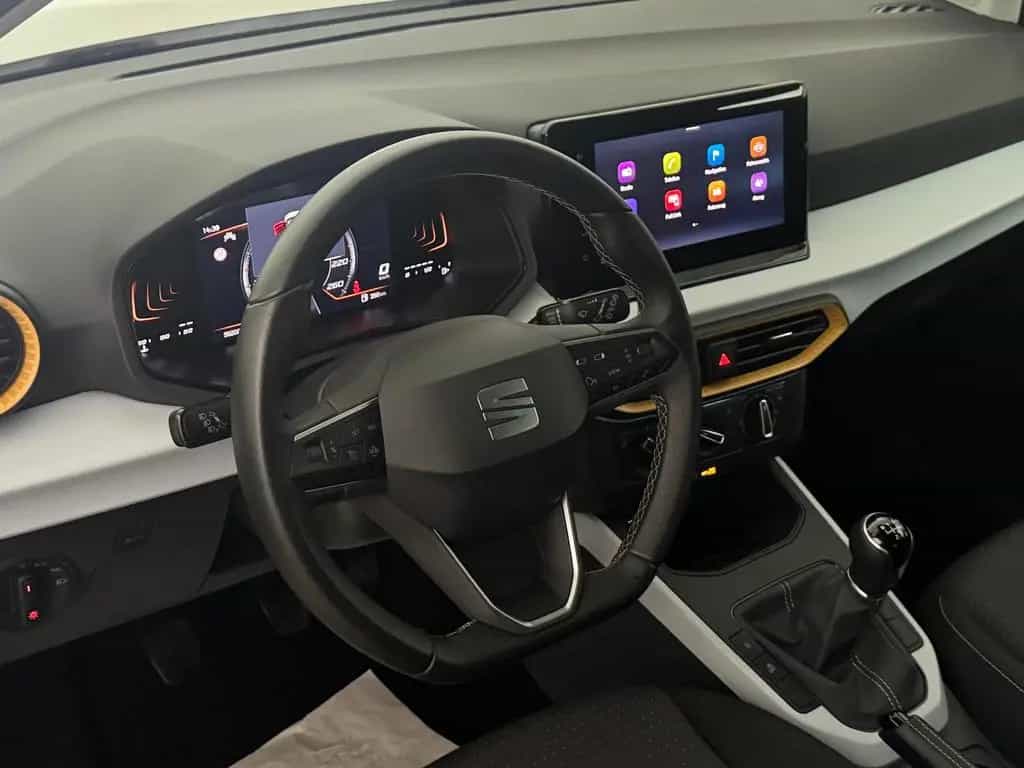 Seat Arona Style LED Navi virtual Parkhilfe DAB apple 10/2024-photo-12