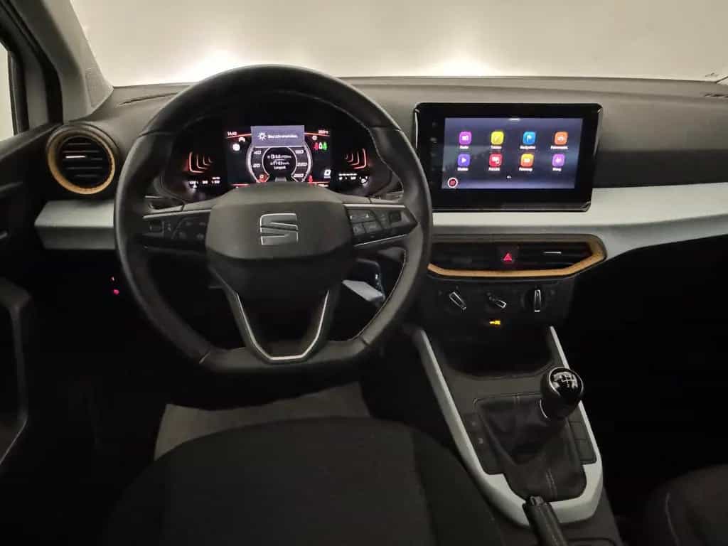 Seat Arona Style LED Navi virtual Parkhilfe DAB apple 10/2024-photo-16