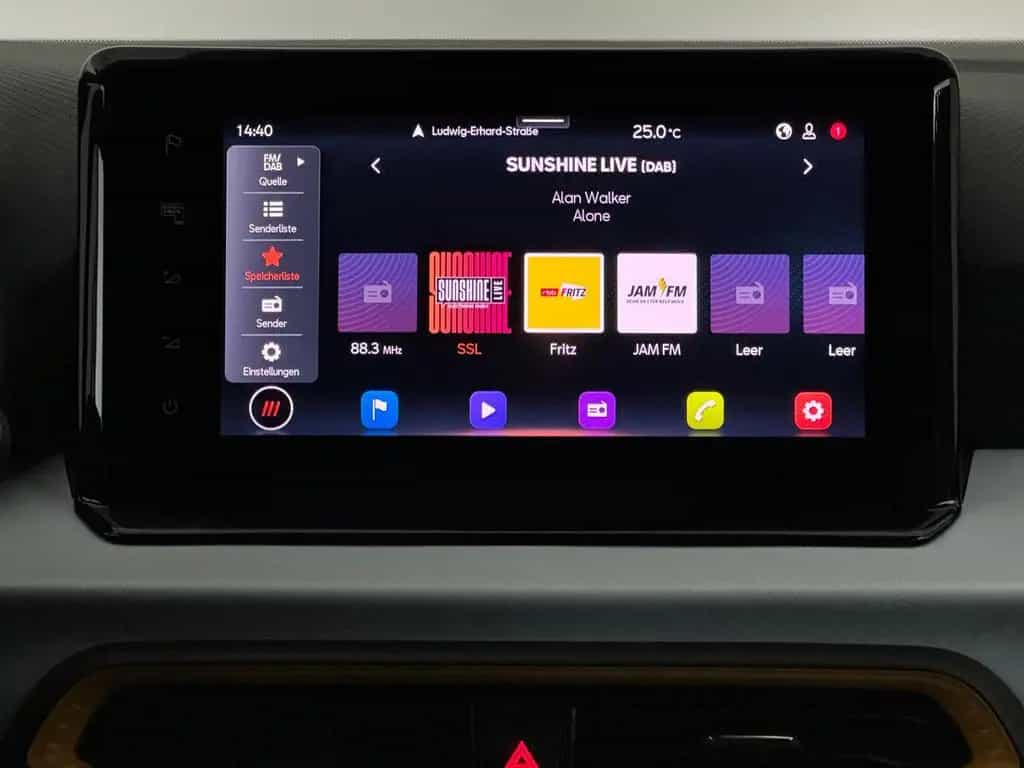 Seat Arona Style LED Navi virtual Parkhilfe DAB apple 10/2024-photo-21