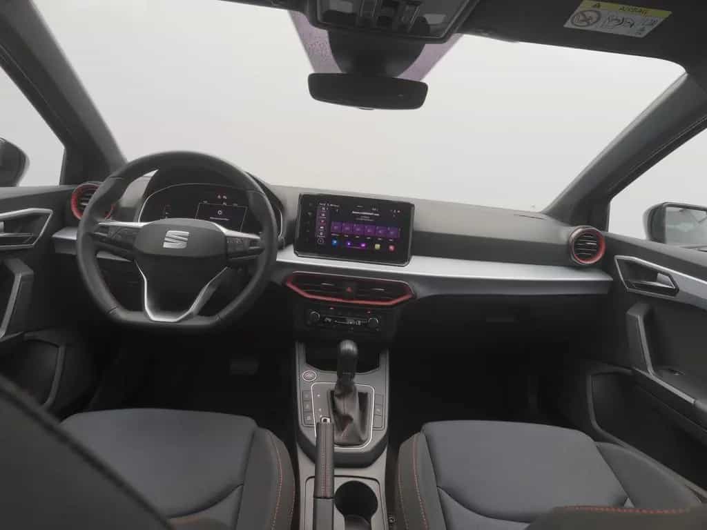 Seat Ibiza FR 1.5 TSI DSG 04/2023-photo-3