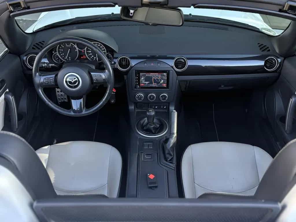 Mazda MX-5 2.0 Sendo Roadster Coupe NAVI/SITZHEIZUNG 05/2015-photo-14