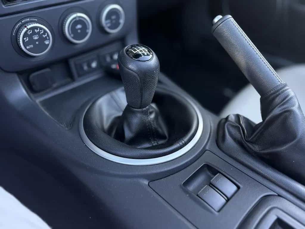Mazda MX-5 2.0 Sendo Roadster Coupe NAVI/SITZHEIZUNG 05/2015-photo-18