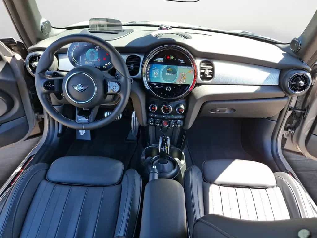 MINI Cooper S Cabrio JCW Trim Steptronic EDC RFT 03/2023-photo-10