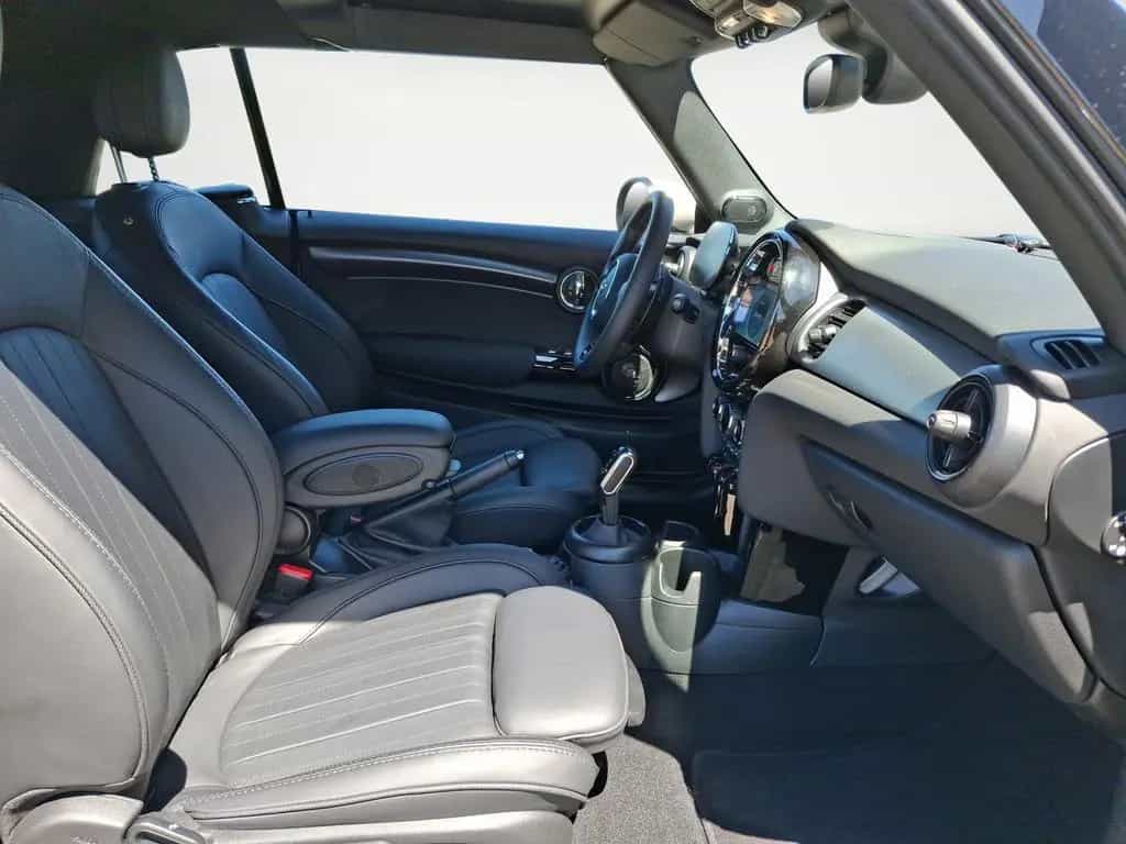 MINI Cooper S Cabrio JCW Trim Steptronic EDC RFT 03/2023-photo-8