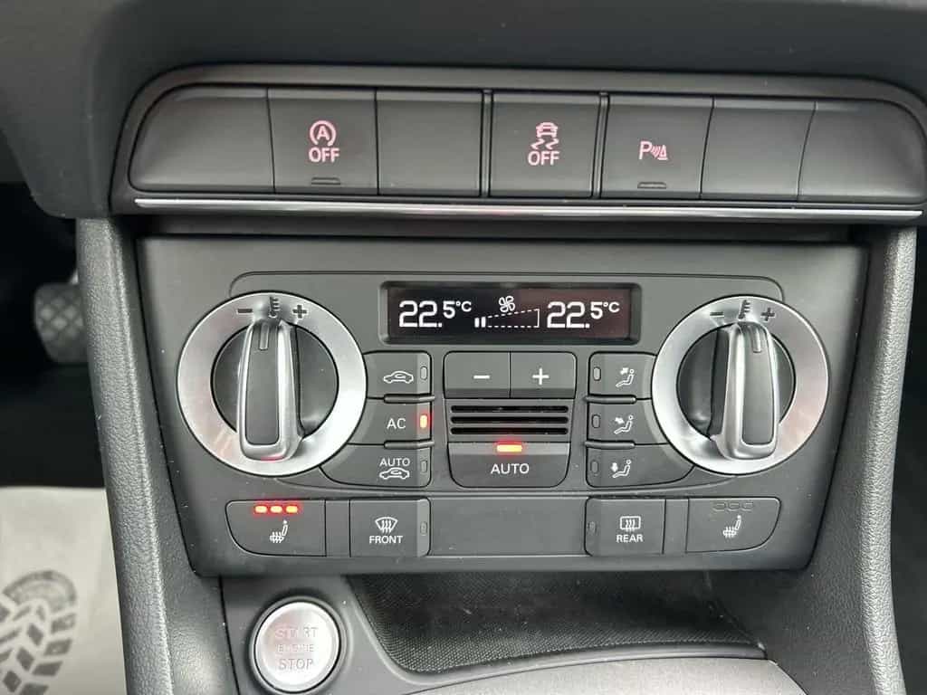 Audi Q3 2.0 TFSI quattro XENON+NAVI+TEMPOM.PDC+AHK 04/2013-photo-22