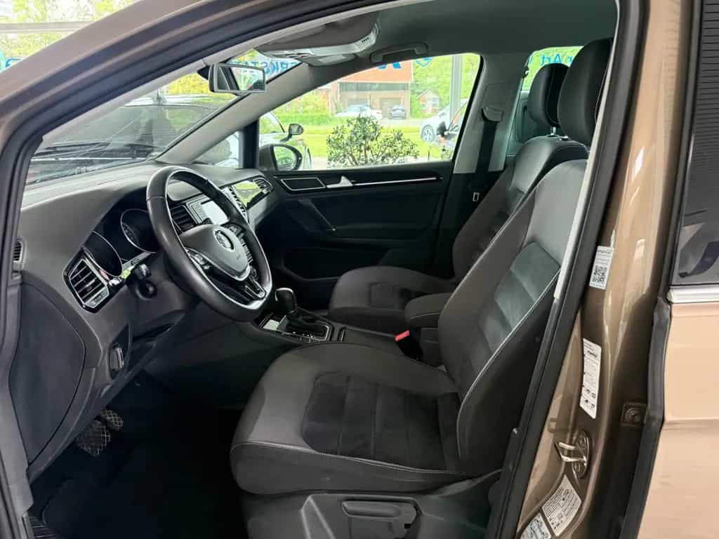 Volkswagen Golf Sportsvan VII Highline Automatik 12/2014-photo-16