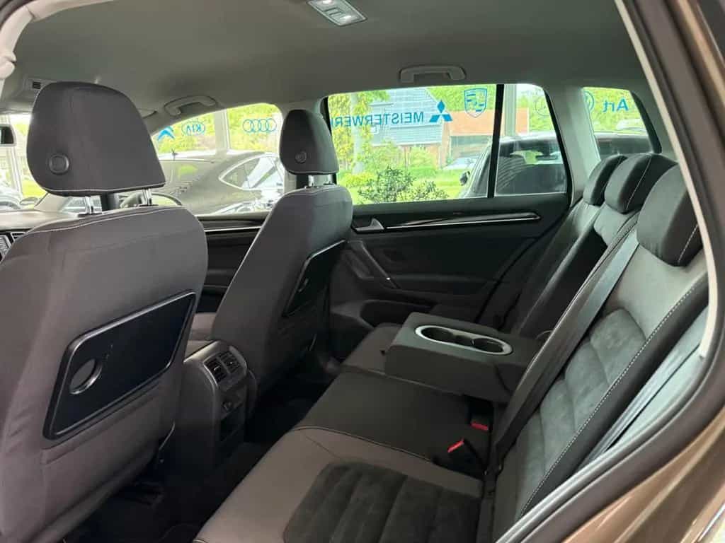 Volkswagen Golf Sportsvan VII Highline Automatik 12/2014-photo-19