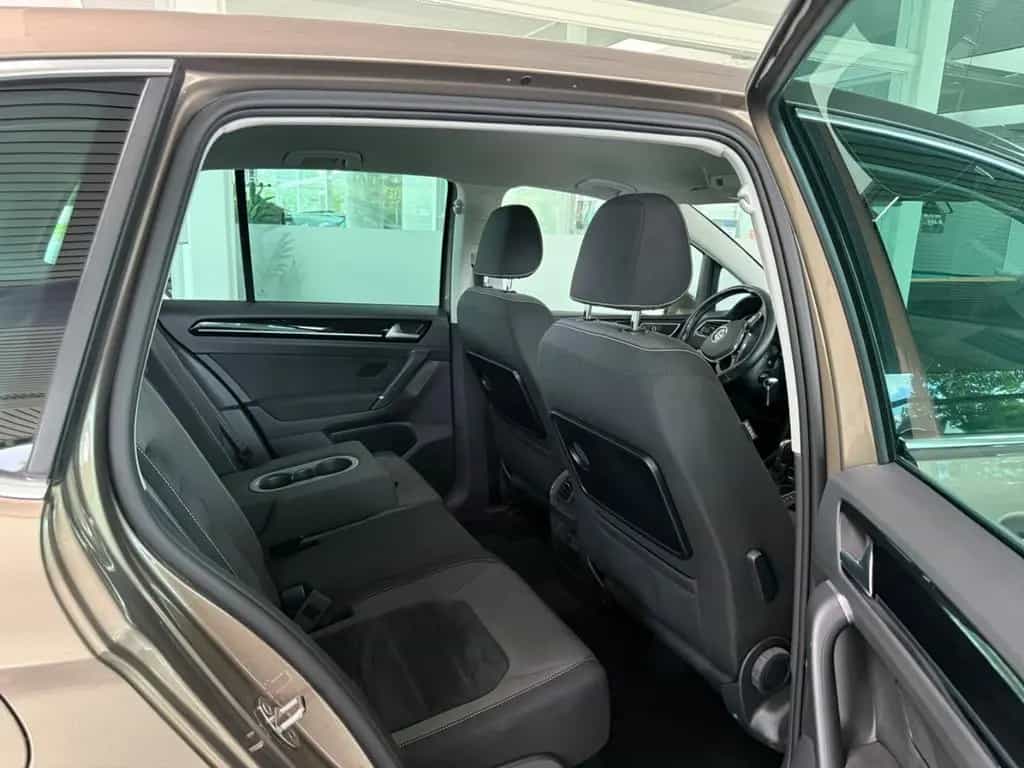 Volkswagen Golf Sportsvan VII Highline Automatik 12/2014-photo-9