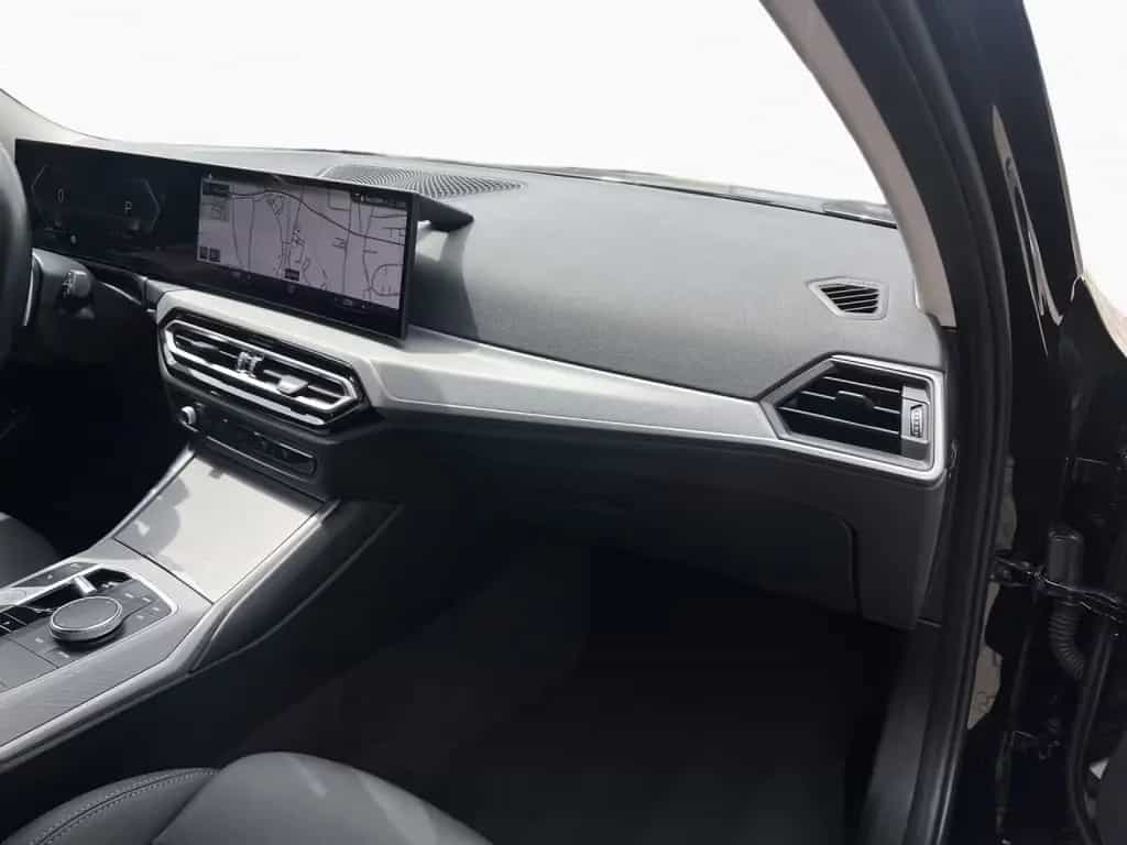 BMW 320 d Touring xDrive Aut. St&Go SpoSi Kamera 03/2023-photo-10