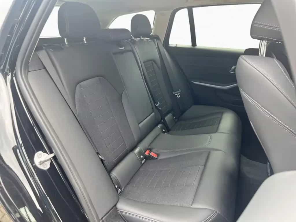 BMW 320 d Touring xDrive Aut. St&Go SpoSi Kamera 03/2023-photo-11