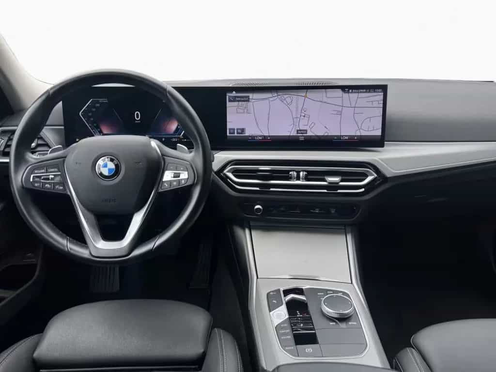 BMW 320 d Touring xDrive Aut. St&Go SpoSi Kamera 03/2023-photo-12