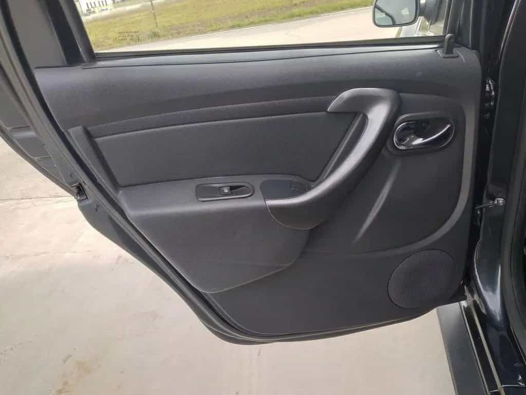 Dacia Duster 1.5 dCi 110CV Start&Stop 4x2 Lauréa 06/2016-photo-14