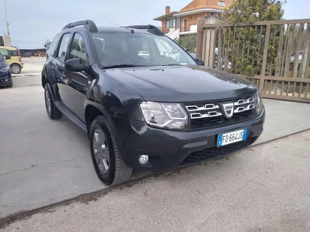Dacia Duster 1.5 dCi 110CV Start&Stop 4x2 Lauréa 06/2016-photo-3