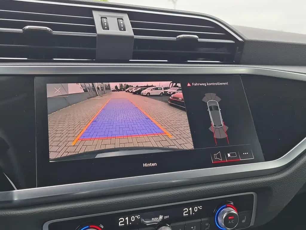 Audi Q3 35 TFSI S-tronic +NAVI+LED+LED+SHZ+KLIMAAUTOM 01/2022-photo-24