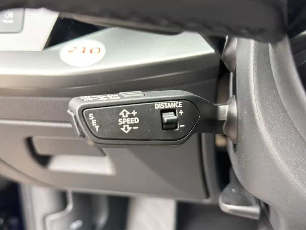 Audi A3 35 TFSI Sportback S-tronic NaviPlus ACC LED 02/2021-photo-21