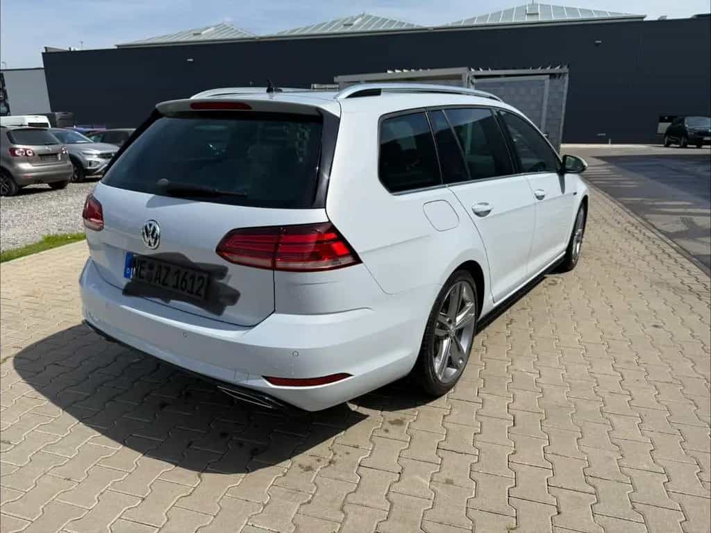 Volkswagen Golf 2.0 TDI DSG Variant R-Line Paket innen auße 06/2017-photo-1
