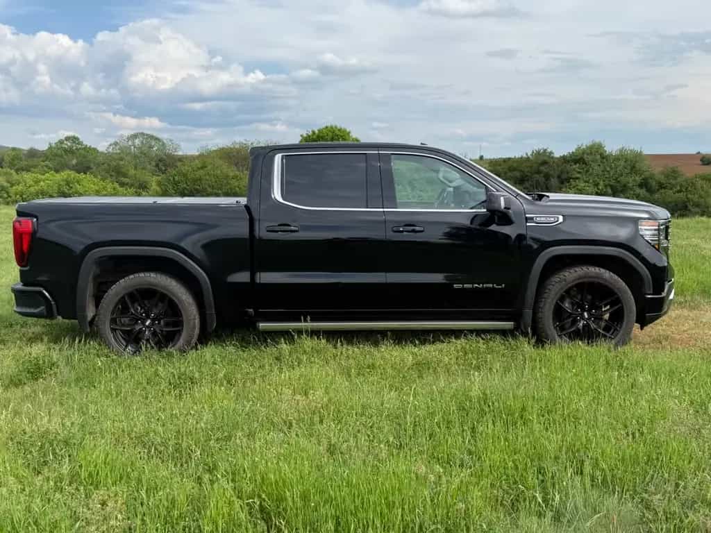 GMC Sierra DENALI 11/2022-photo-3