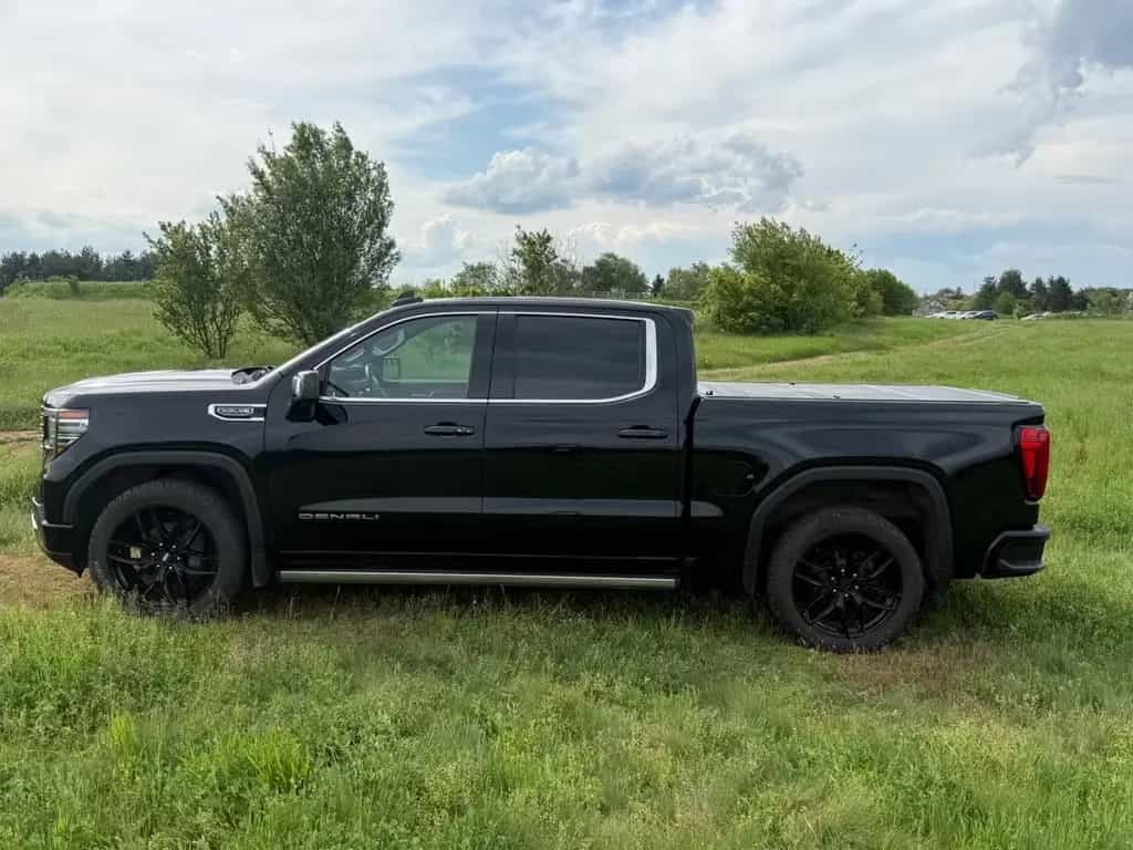 GMC Sierra DENALI 11/2022-photo-7