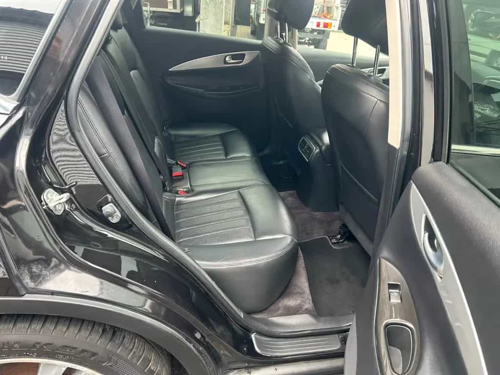 Infiniti QX50 3.0 d GT Premium/4x4 Viele Extras/GARANTIE 07/2015-photo-13