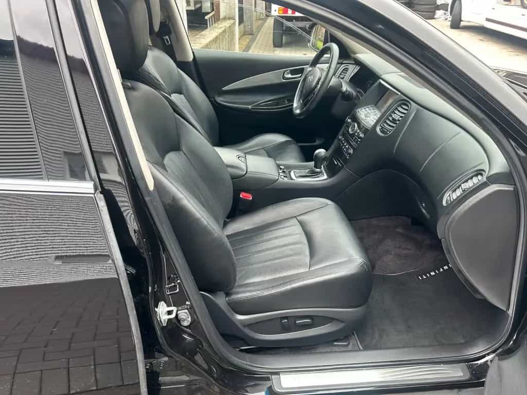 Infiniti QX50 3.0 d GT Premium/4x4 Viele Extras/GARANTIE 07/2015-photo-14