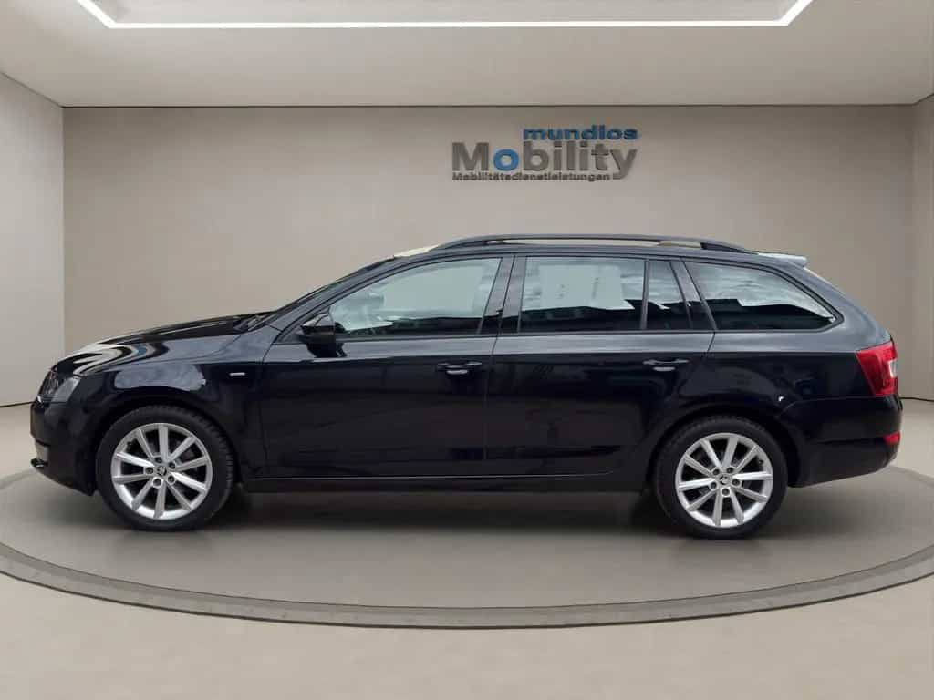Skoda Octavia Combi Joy 04/2016-photo-2