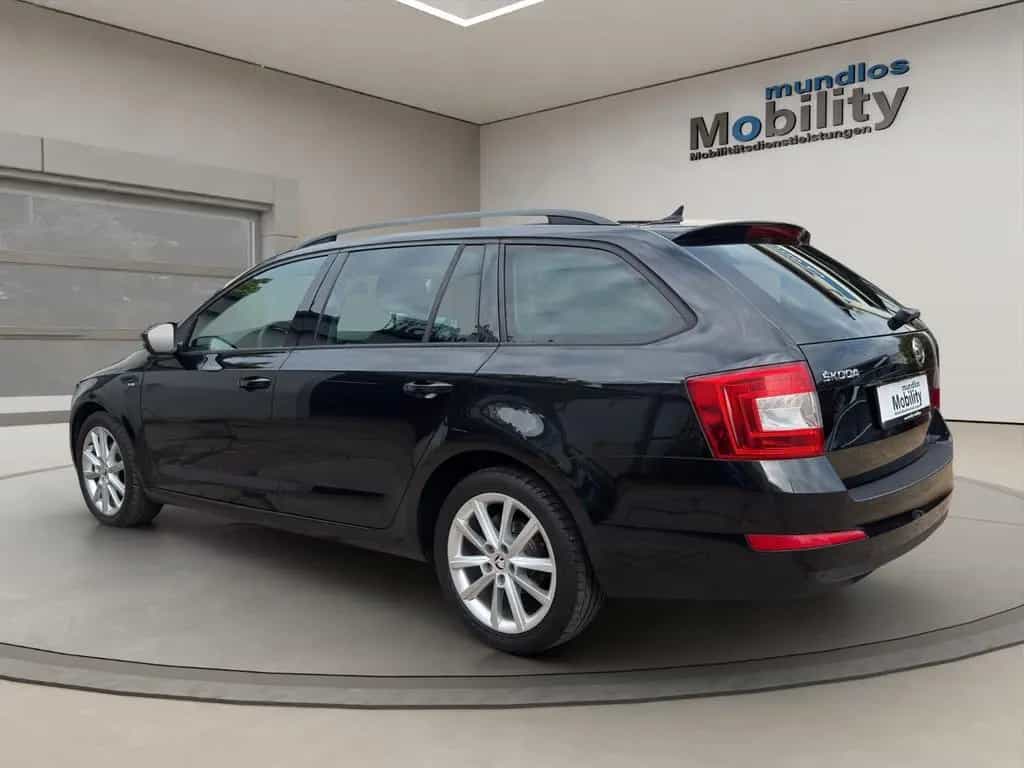 Skoda Octavia Combi Joy 04/2016-photo-9