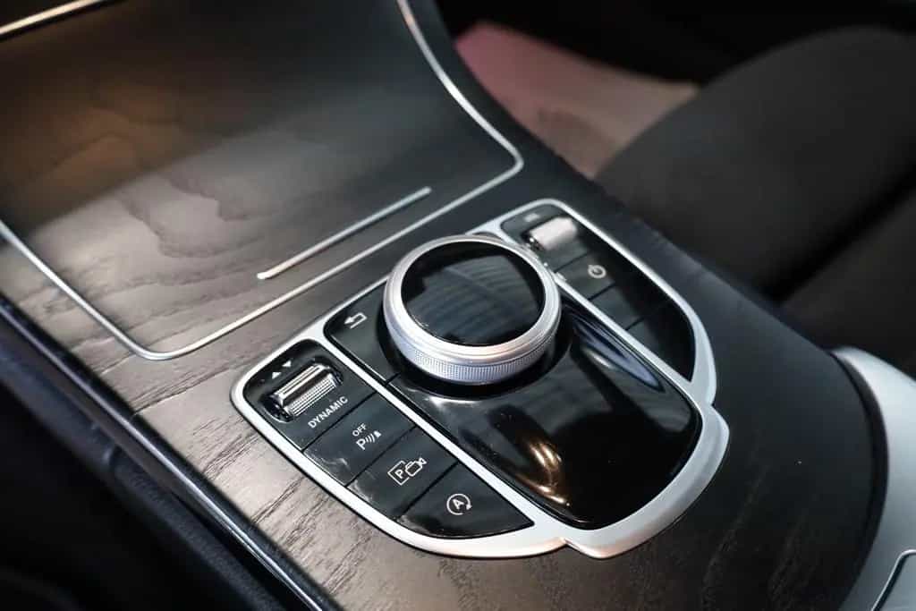 Mercedes-Benz C 220 d KAMERA*AMG-LINE*Night-Paket 08/2020-photo-22