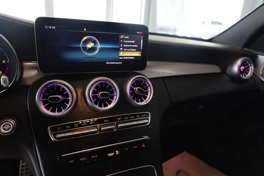 Mercedes-Benz C 220 d KAMERA*AMG-LINE*Night-Paket 08/2020-photo-23