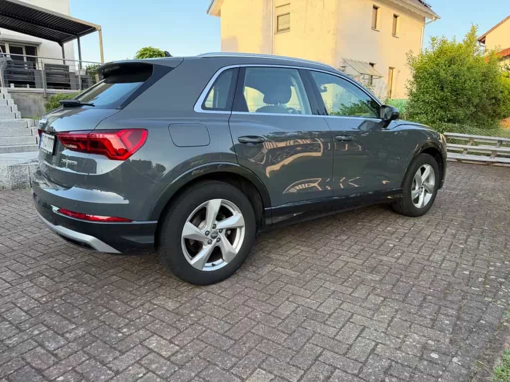 Audi Q3 35 TFSI S tronic advanced in Top Zustand 03/2019-photo-2