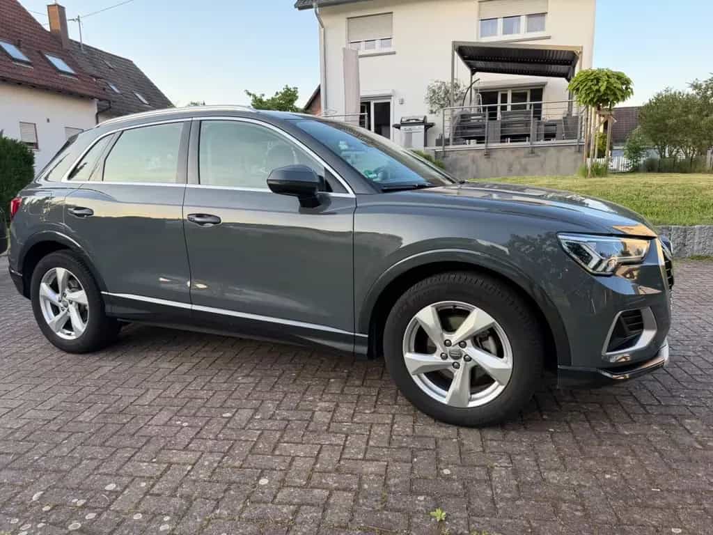 Audi Q3 35 TFSI S tronic advanced in Top Zustand 03/2019-photo-3