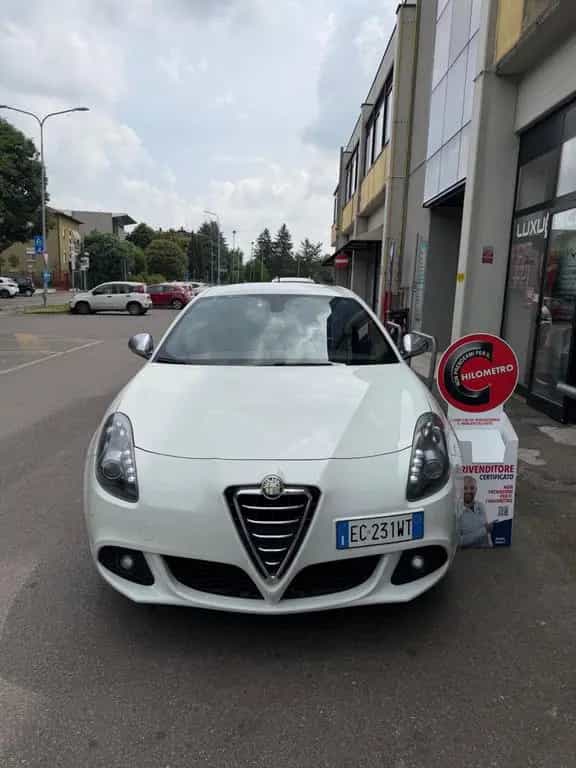 Alfa Romeo Giulietta 1.4 Turbo 120 CV Distinctiv 07/2010-photo-0