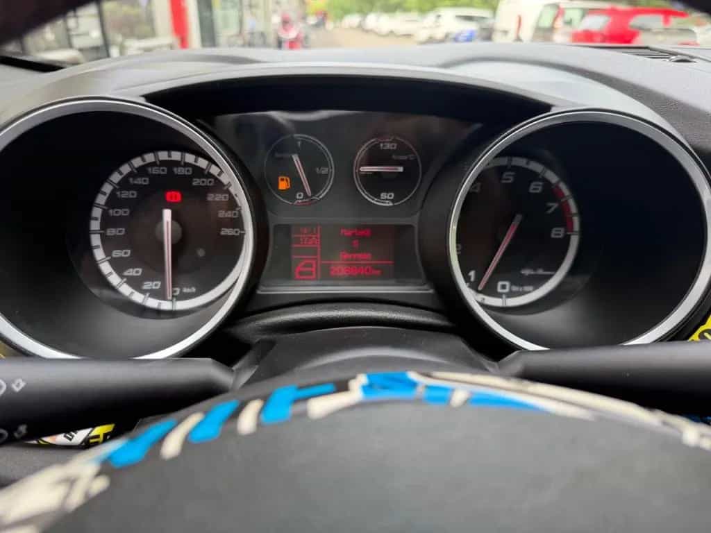 Alfa Romeo Giulietta 1.4 Turbo 120 CV Distinctiv 07/2010-photo-4