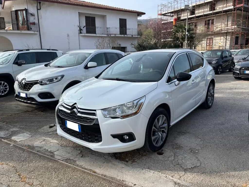 DS Automobiles DS4 Ds DS4 4 1.6 e-HDi 115 So Chic 03/2015-photo-0