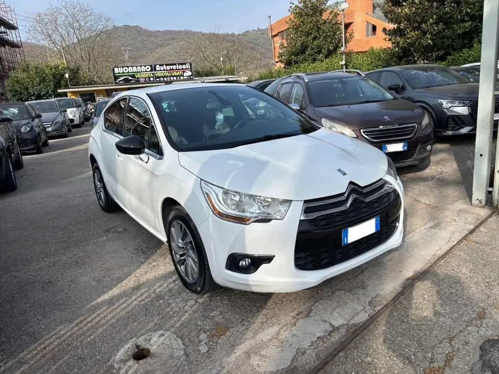 DS Automobiles DS4 Ds DS4 4 1.6 e-HDi 115 So Chic 03/2015-photo-1