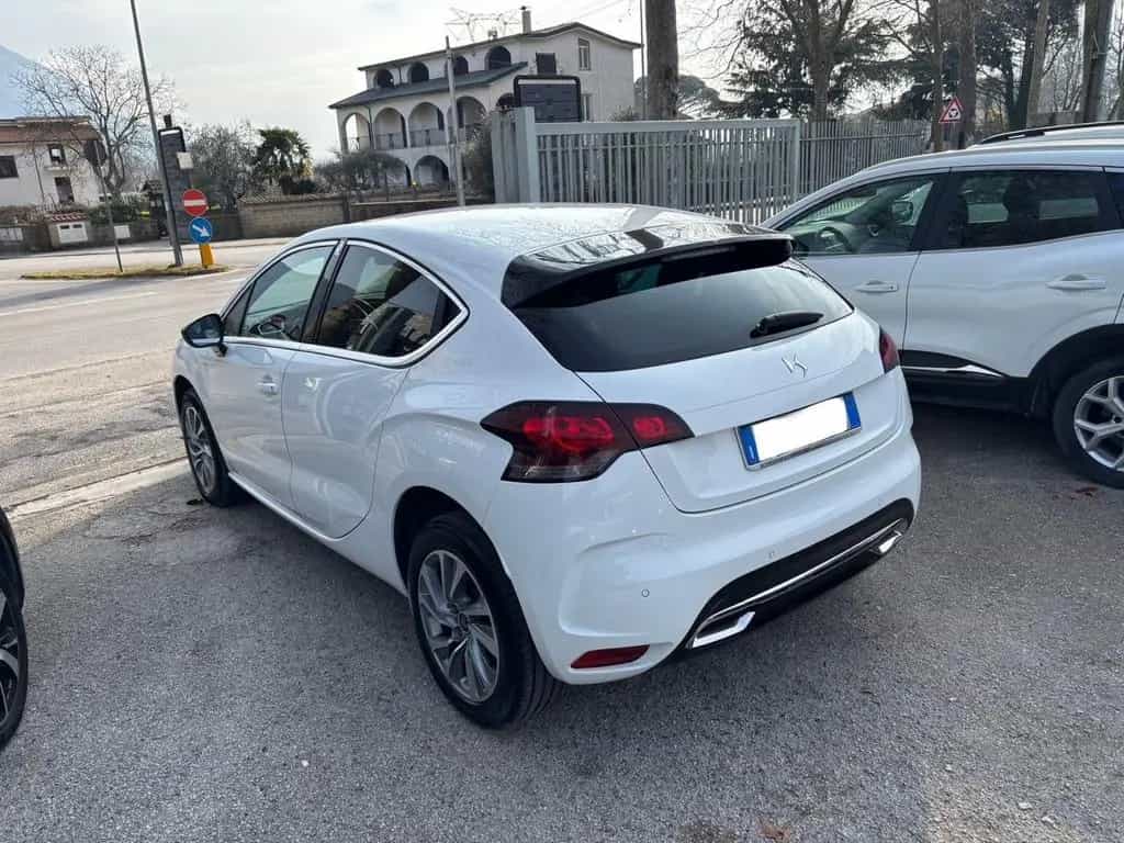 DS Automobiles DS4 Ds DS4 4 1.6 e-HDi 115 So Chic 03/2015-photo-5