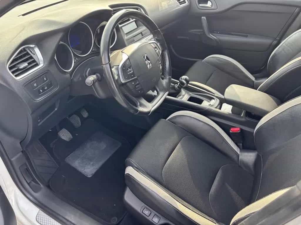 DS Automobiles DS4 Ds DS4 4 1.6 e-HDi 115 So Chic 03/2015-photo-7