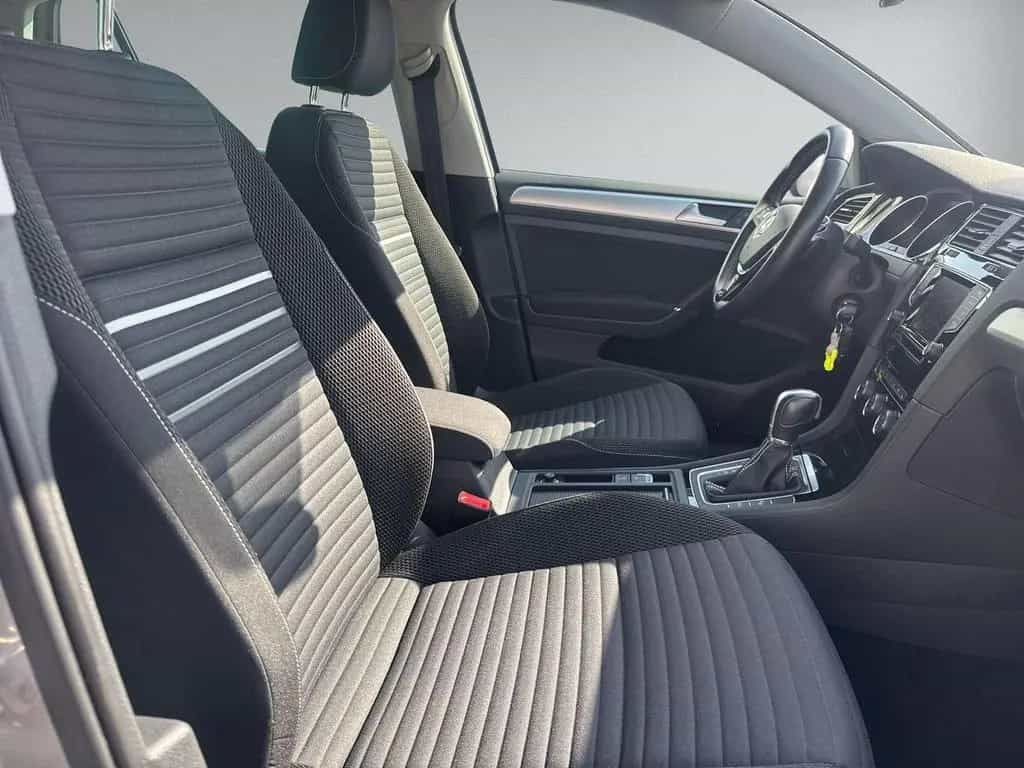 Volkswagen Golf VII Lim. Cup BMT 1.6 TDI Bi-Xenon NAVI 03/2015-photo-11